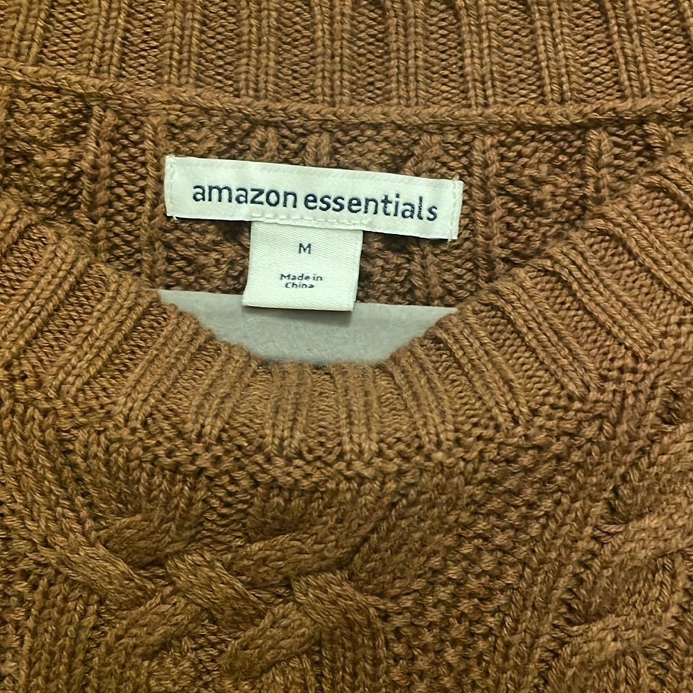 NWOT Brown Cableknit Sweater, 100% Cotton - Picture 2 of 3